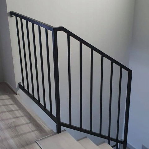 Balustrada barierka stalowa wewnętrzna na wymiar SB-20/1-A Balustrada barierka stalowa wewnętrzna na wymiar SB-20/1-A